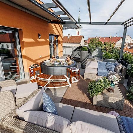 Apartamento Bükk Penthouse, panoráma jacuzzival Miskolc Exterior foto